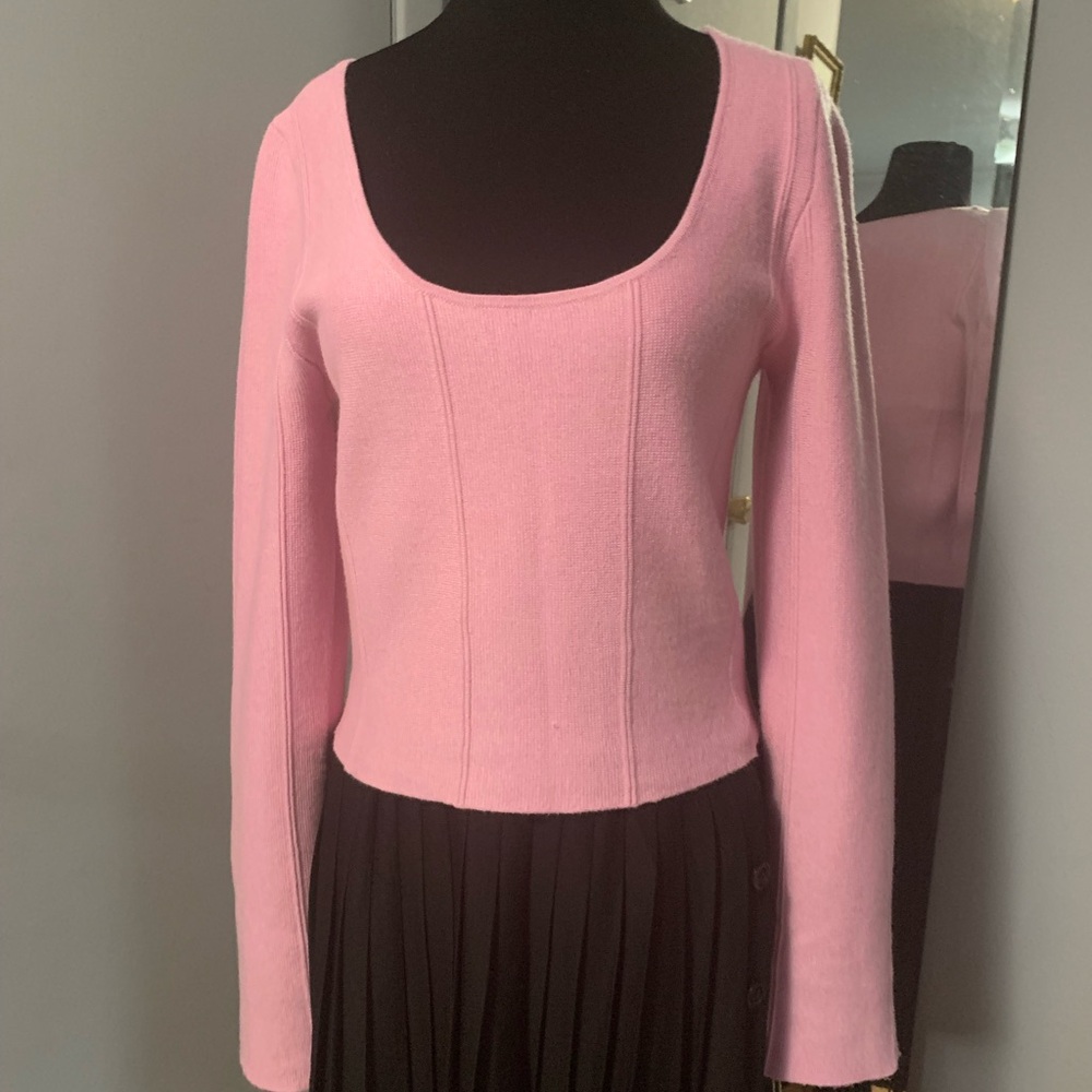 Jessicas Simpson Scoop neck sweater